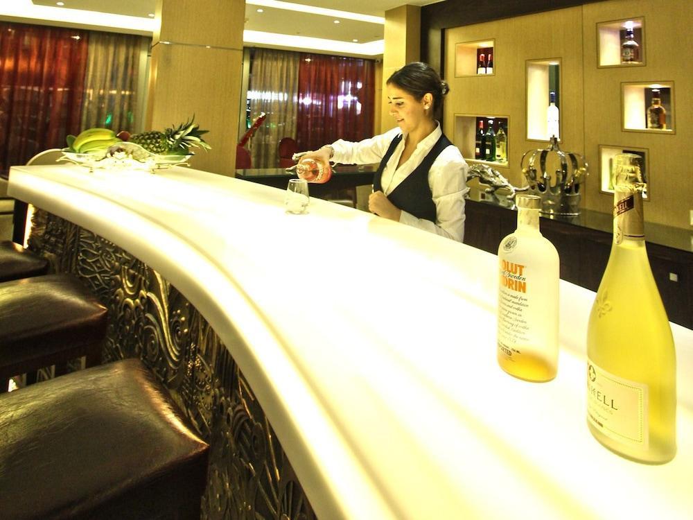 Duroy Hotel Beirut Esterno foto