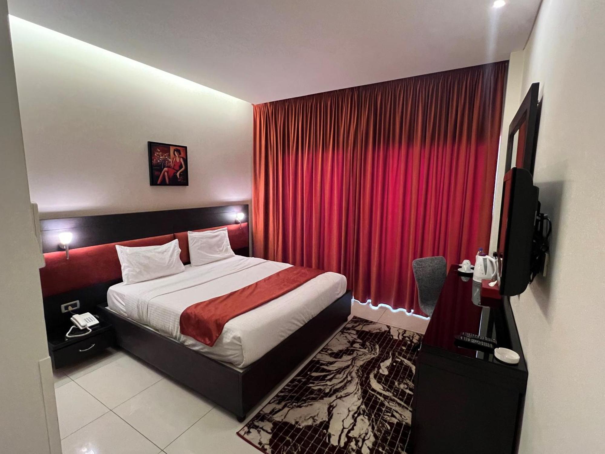 Duroy Hotel Beirut Esterno foto