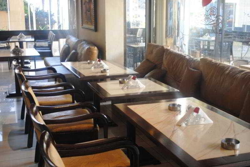 Duroy Hotel Beirut Esterno foto